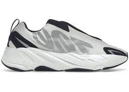 Adidas Yeezy Boost 700 MNVM Laceless "Analog"