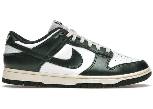 Nike Dunk Low “Vintage Green” (W)